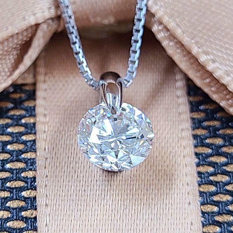 1ct ダイヤモンド H VS2 GOOD プラチナ 一点留 ネックレス 鑑定書付 Pt900 一粒 ペンダント 4月誕生石