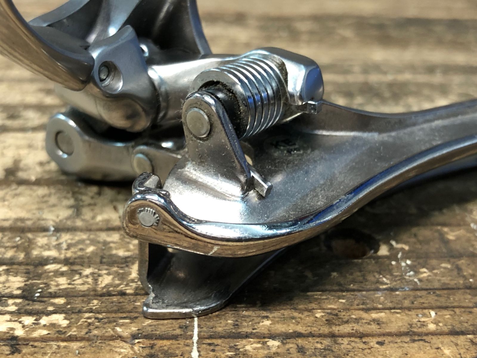 IU157 シマノ SHIMANO デュラエース DURA-ACE FD-7800 フロント