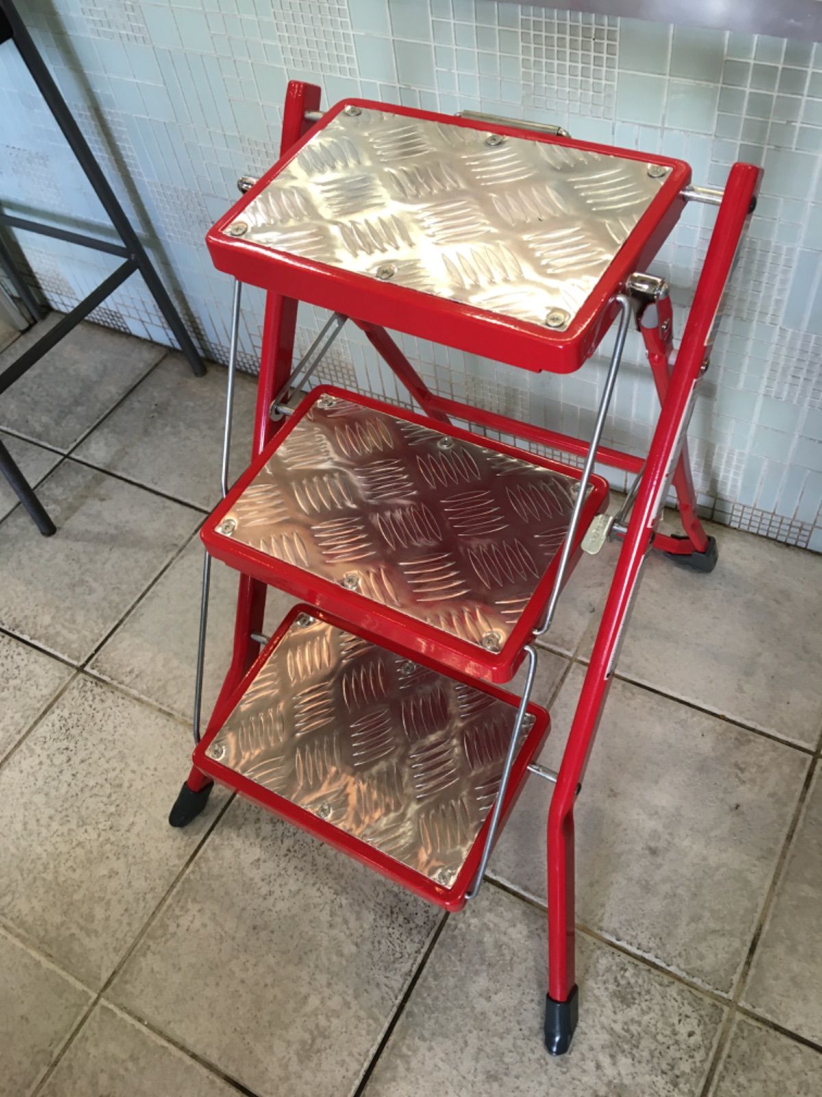 節約 展示品 グリュートヒュッタン チーク材 スツール カウンター