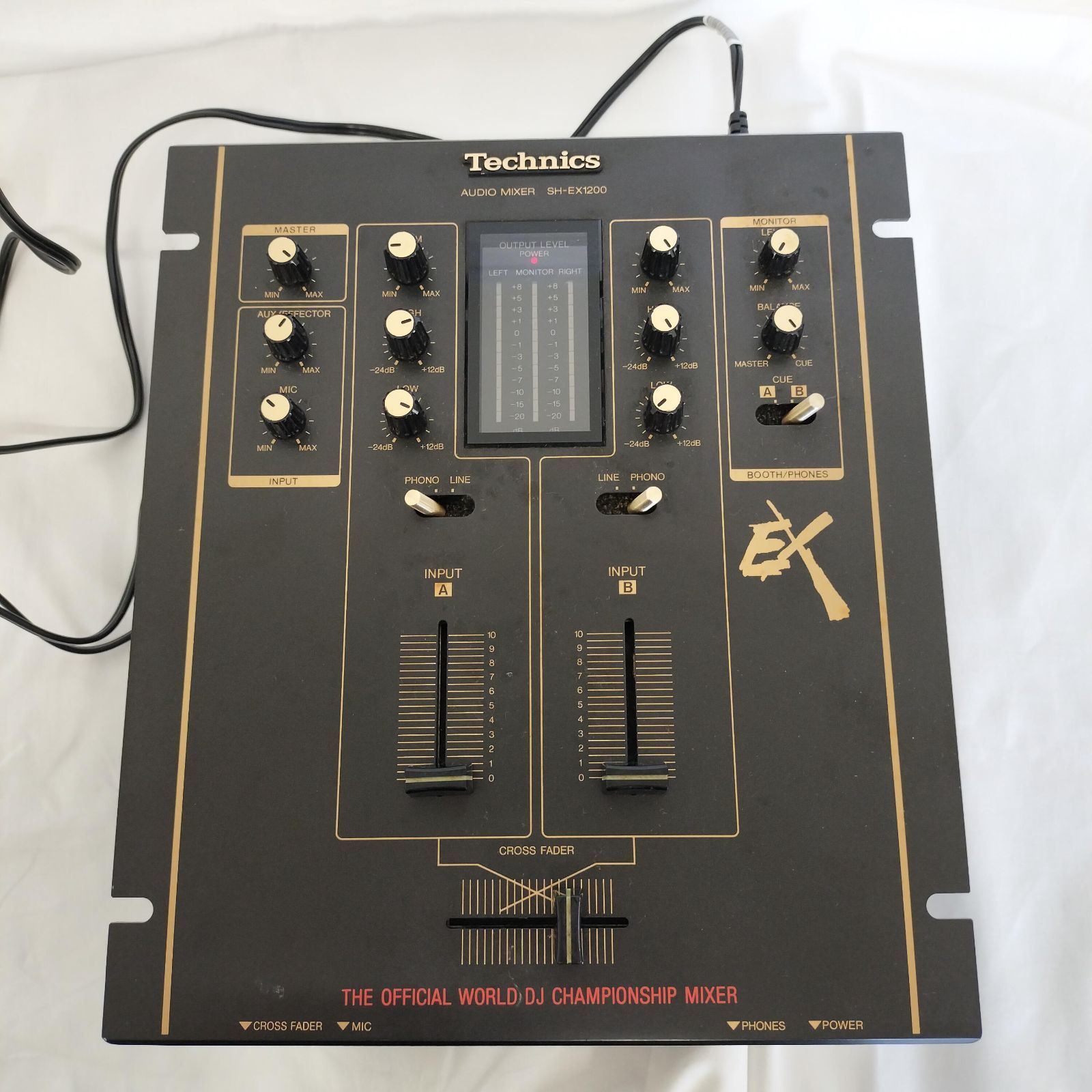 Technics テクニクス/SH-EX1200/オーディオミキサー 中古品のTechnics、DJミキサー/SH-EX1200 BKのご紹介です。