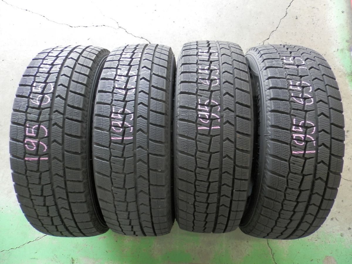 車 195/65R15 ダンロップ WINTERMAXX WM02 スタッドレスタイヤ 4本SET 