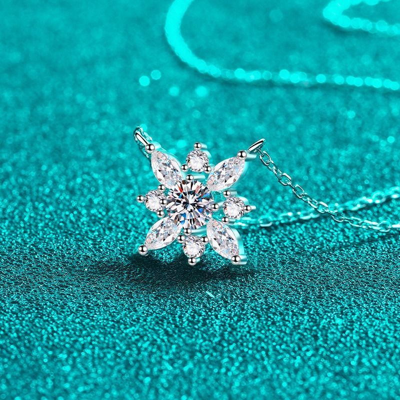 モアッサナイト ネックレス 0.5ct シルバー925 レディー 普段使い 冠婚 