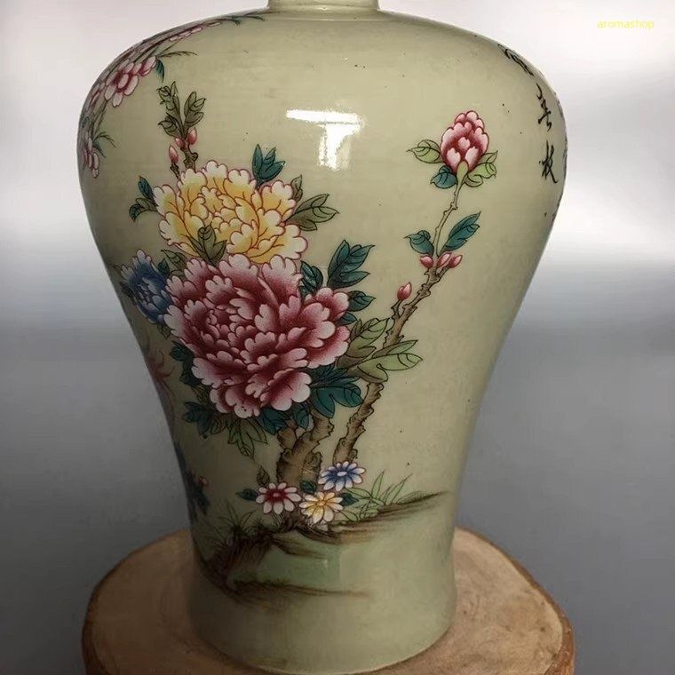 景徳鎮 粉彩 梅瓶 花瓶 富貴図 磁器 陶磁器 観賞 置物 中国美術