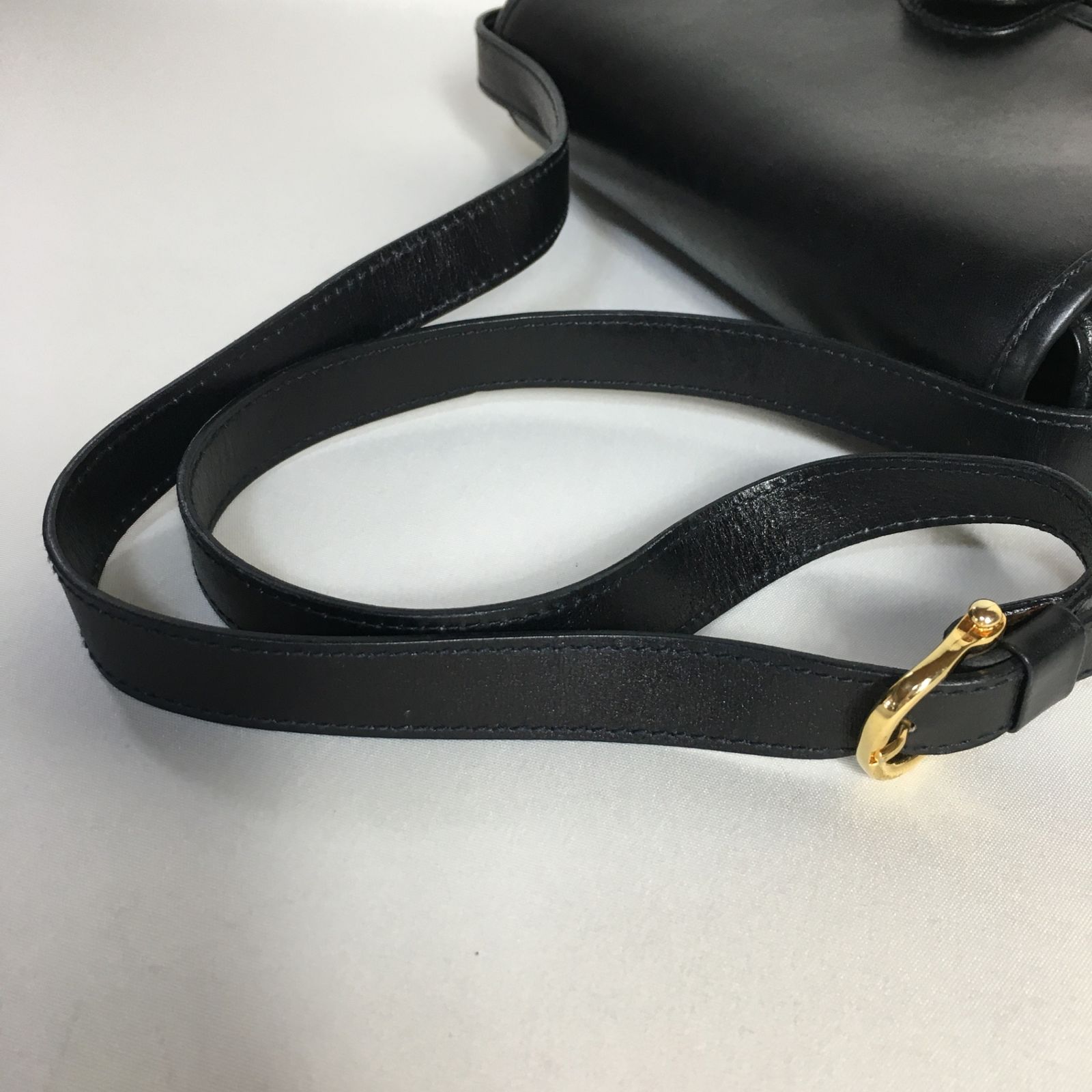 2505-101｜セリーヌ ショルダーバッグ レザー ブラック トリオンフロゴ 2505-101｜セリーヌ ショルダーバッグ レザー ブラック