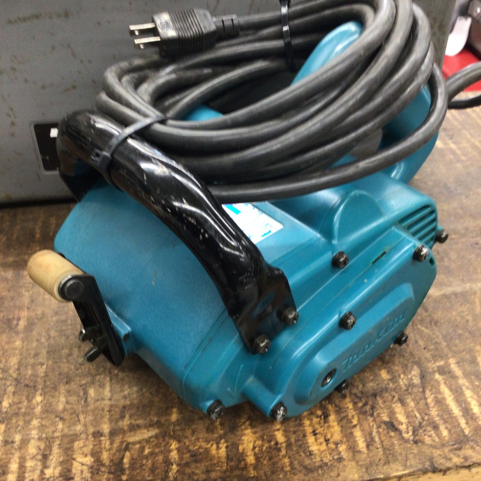 中古品】マキタ ホイールサンダー 9741【八潮店】 - メルカリ
