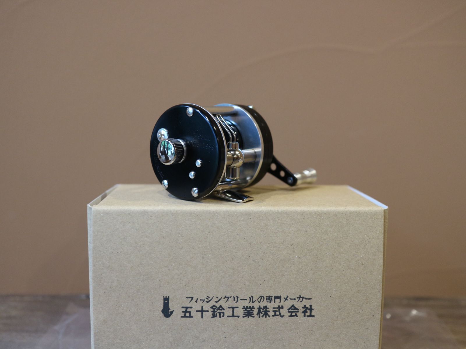 ISUZU（五十鈴工業）×HeadHunters 20th anniversary『DD310SSS TARGET