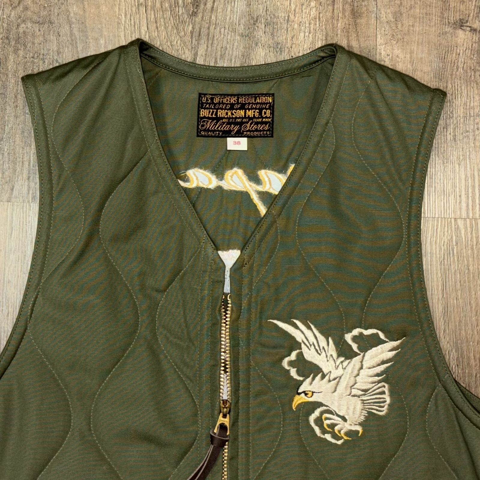 バズリクソンズ スカジャン刺繡 ベスト イーグル 富士山 アメカジ ミリタリー 軍物 BR15586 01 オリーブ