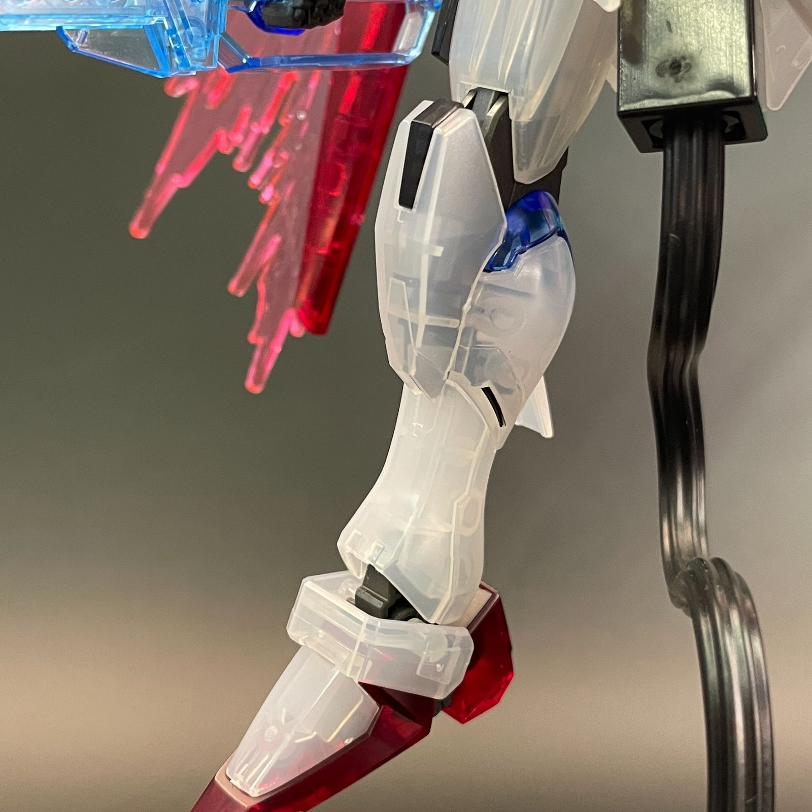 【組み立て済みジャンク品】ガンプラ 素人組立のジャンク品】 RG 1/144 RX-93 νガンダム ジャンク扱い