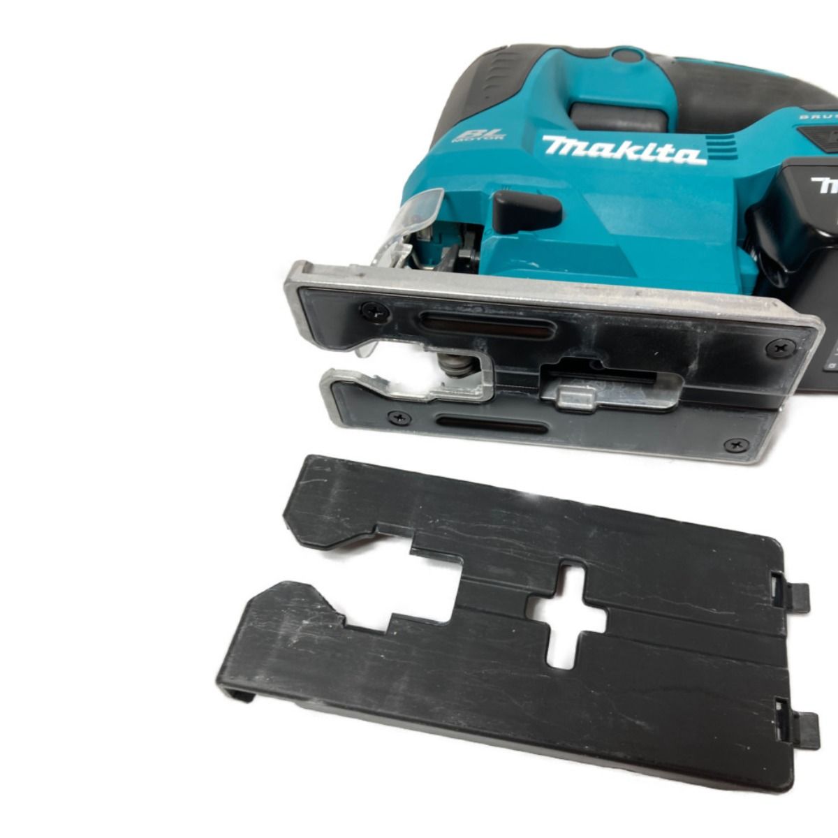 ＊＊MAKITA マキタ 18V 充電式ジグソー (バッテリ1個・ケース付）充電器なし JV184D ブルー