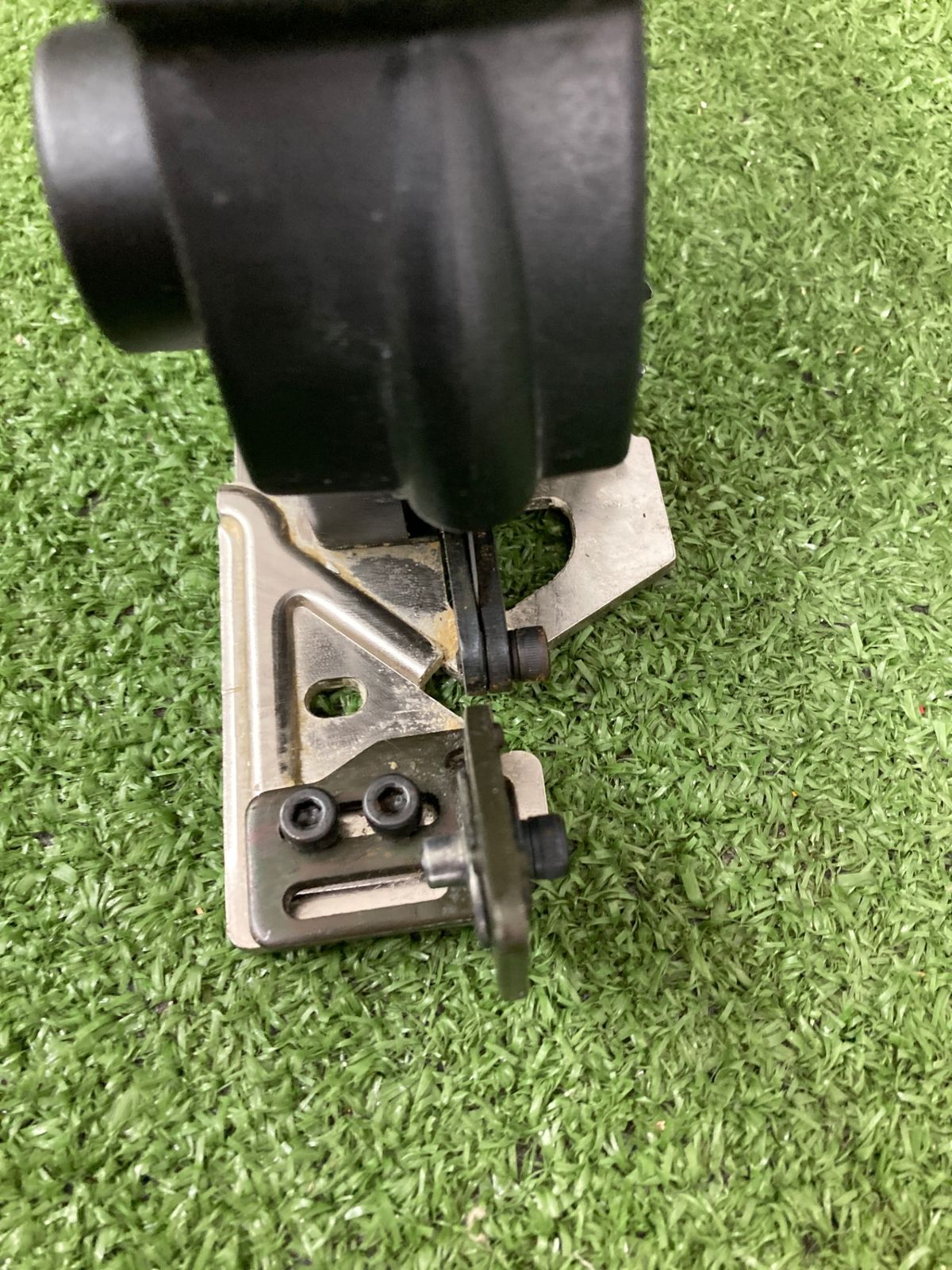 14.4vコードレスナイフカッタ アグレッシブグリーン