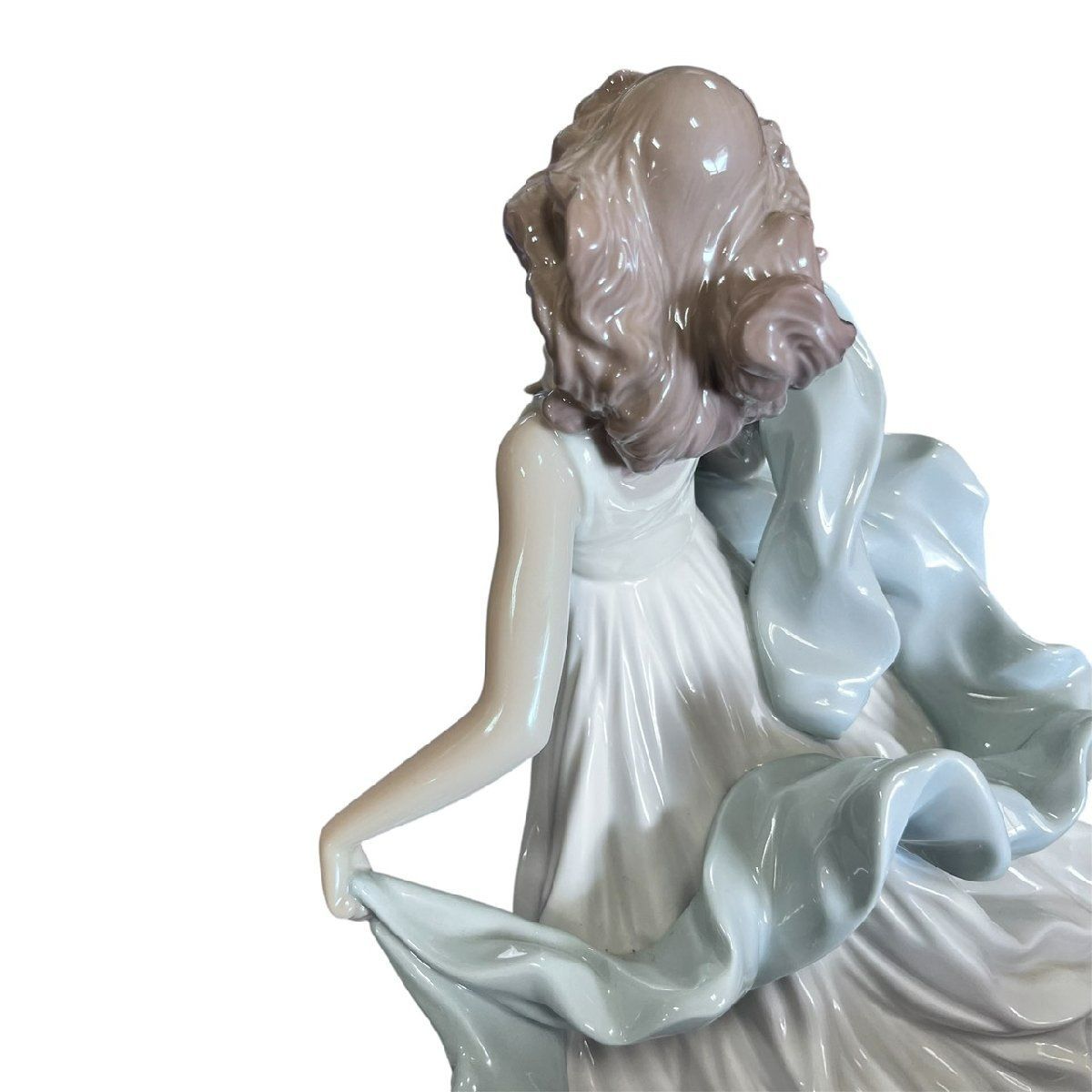 夏のセレナーデ 女性