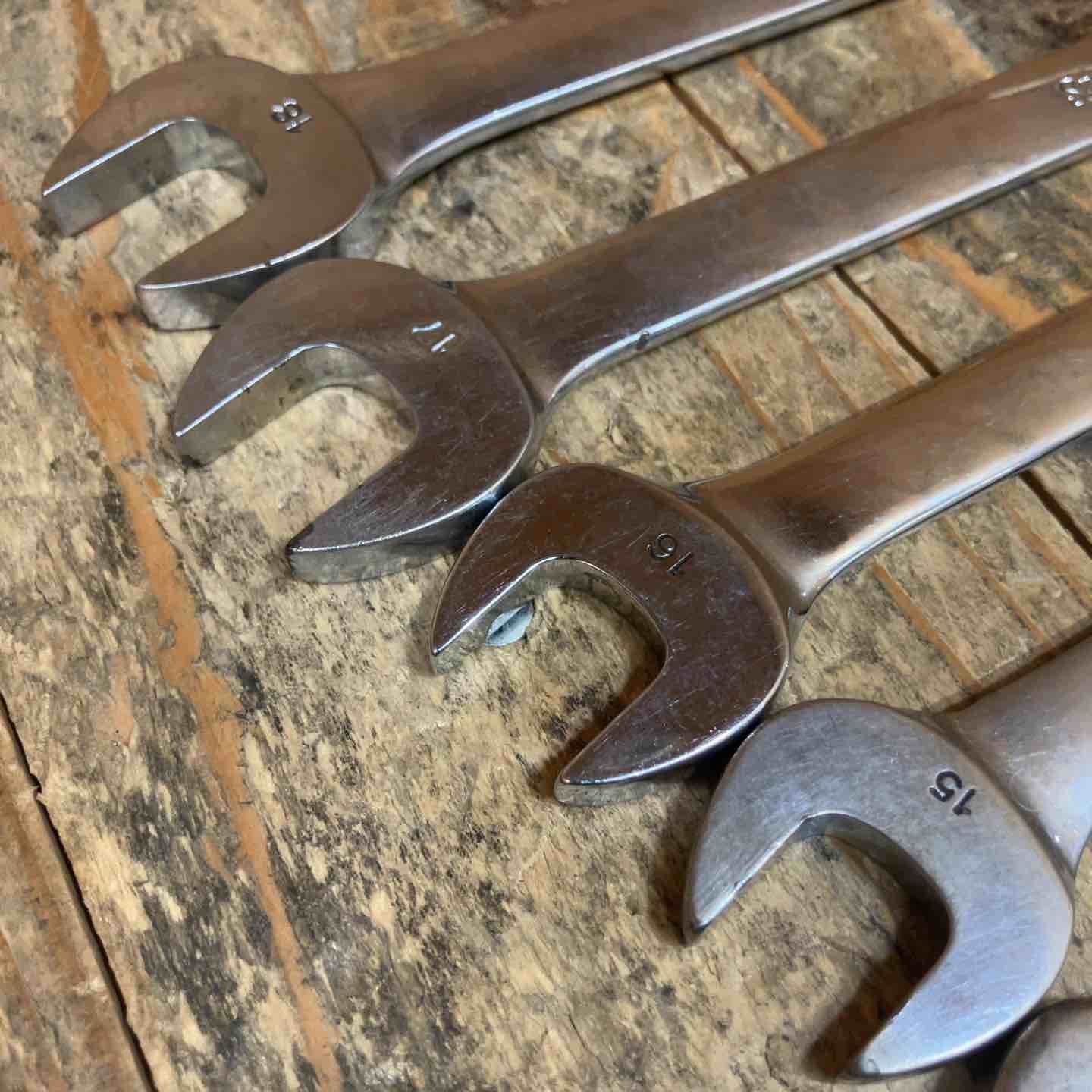 スナップオン Snap-on 旧ロゴ コンビネーションレンチセット OEXM100-180 計9点 所沢店 BRIGHTFACE_UK