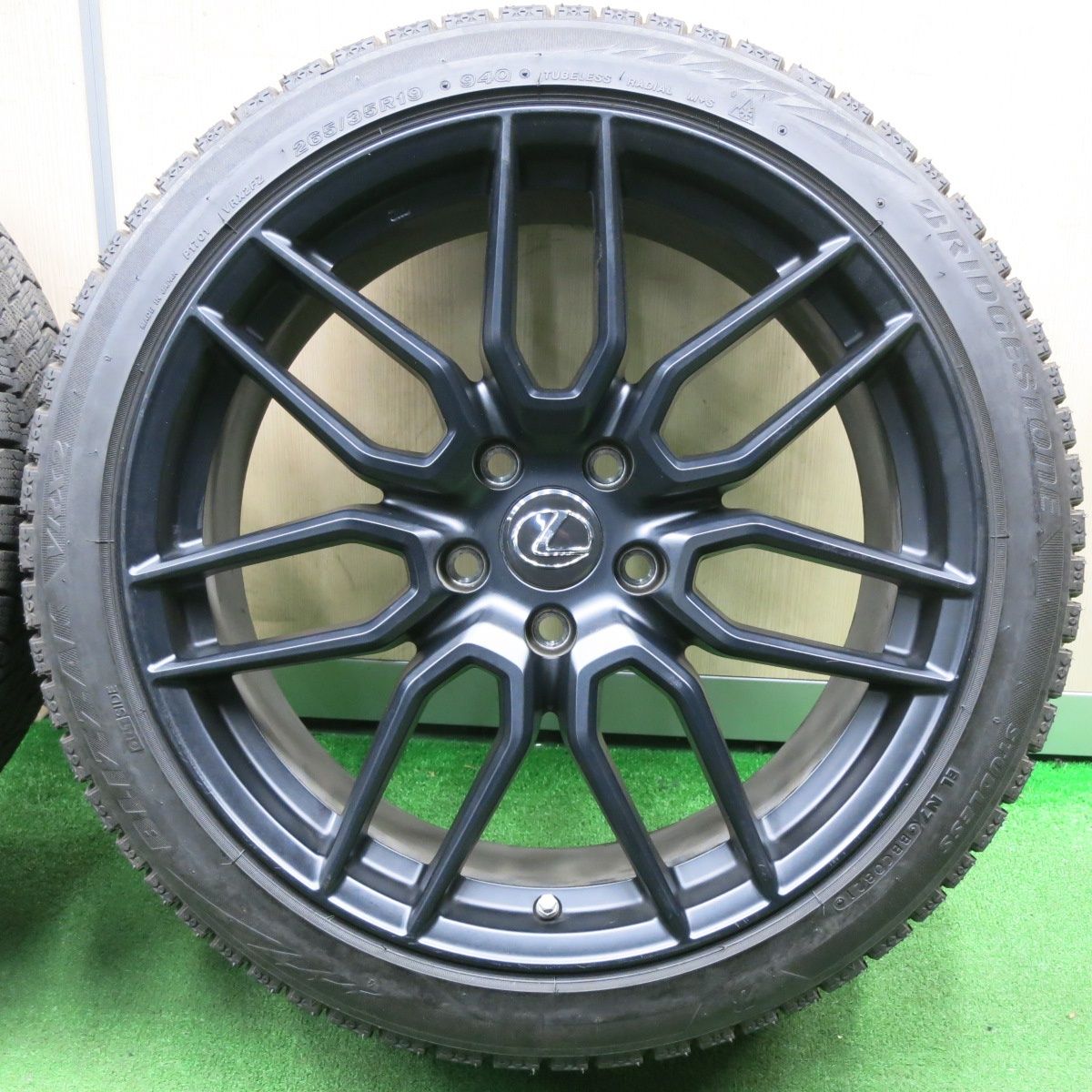 ☆レクサスis 純正ホイール＆スタッドレス バリ溝 美品