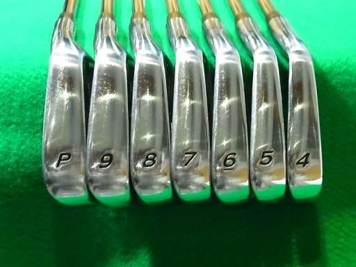 テーラーメイド TOUR PREFERRED FORGED 2009 8S アイアンセット IR Dynamic G フレックスS メンズ 男性用 右利き 右用 Dランク ゴルフクラブ