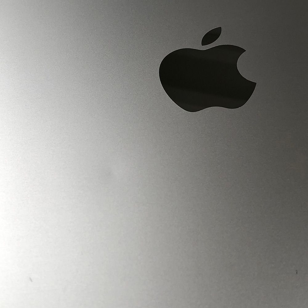 Apple - ◆ジャンク品・本体のみ◆Apple MacBook Pro (16インチ 2019)【Radeon Pro 5500M・i9・64GB・1TB】★画面割れ（欠け） 他 A2141 EMC3347/LT-JUNK-250895（323612） ◇ジャンク品・本体のみ◇Apple MacBook Pro (16インチ 2019