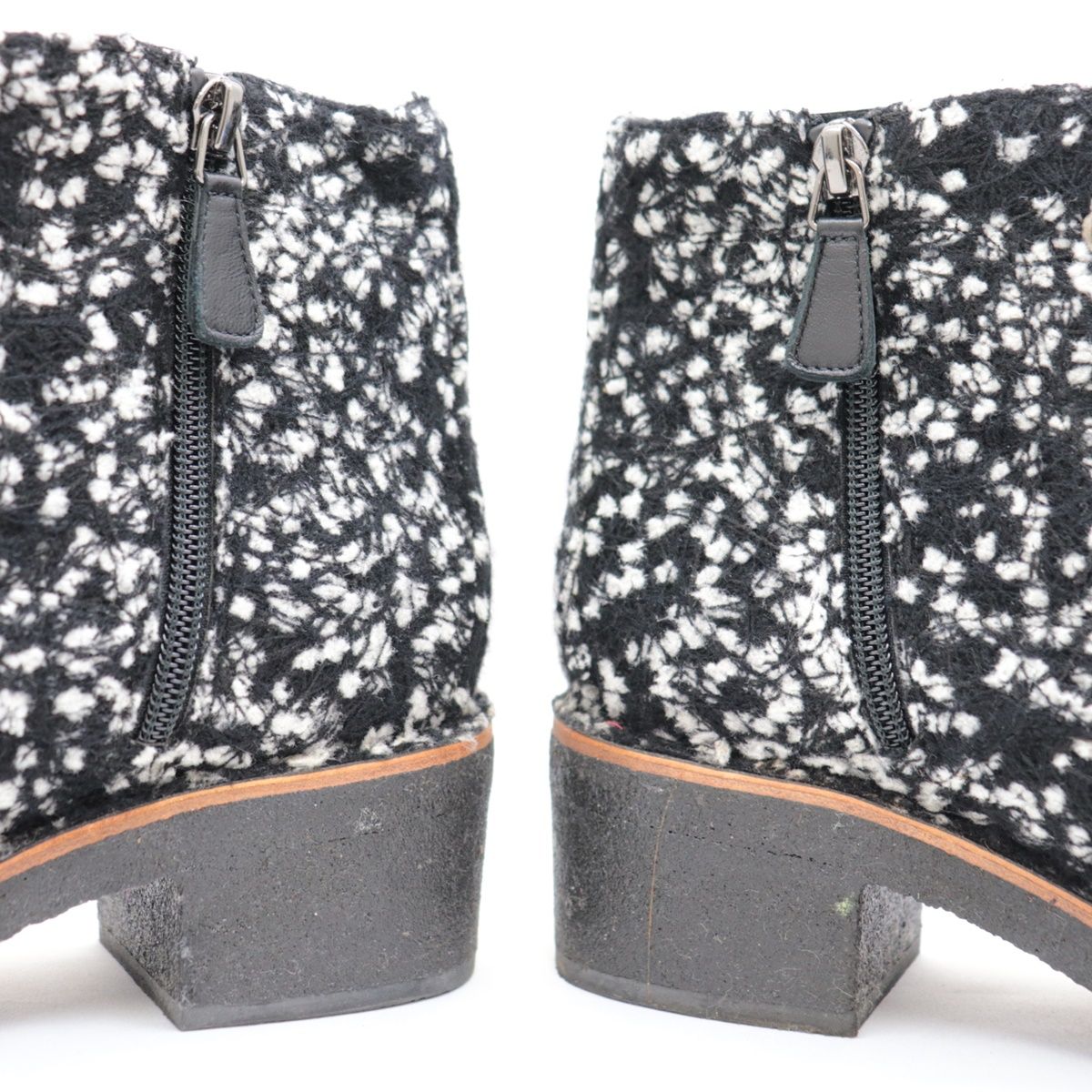 シャネル サイドジップ ツイードショートブーツ レディース SIZE 35 1/2 (S) CHANEL 中古 美品 シャネル レースアップ ツイードショートブーツ レディース 黒 白