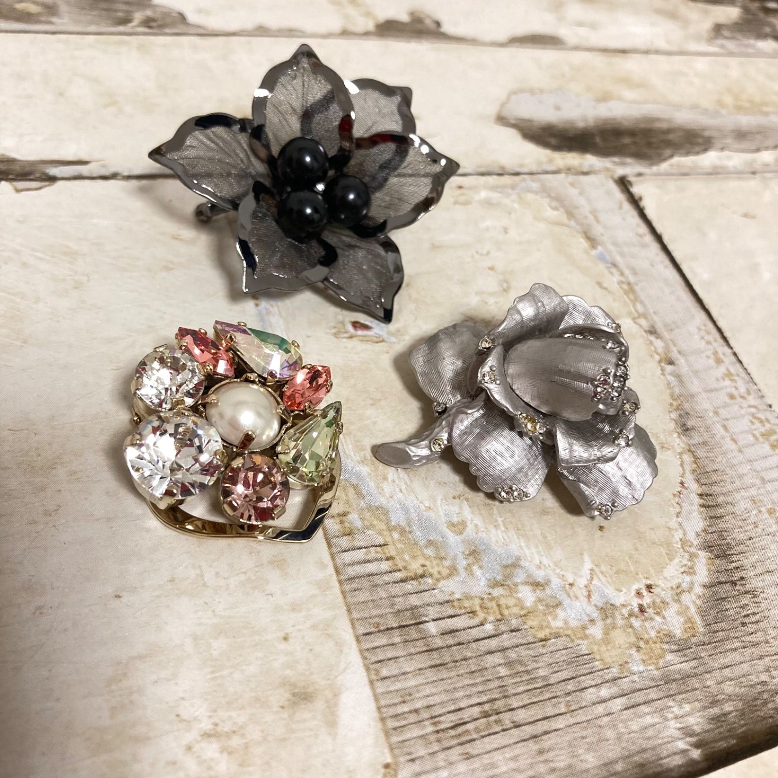 中古 アンティーク ブローチ まとめ売り ハナエモリ 薔薇 フラワー 