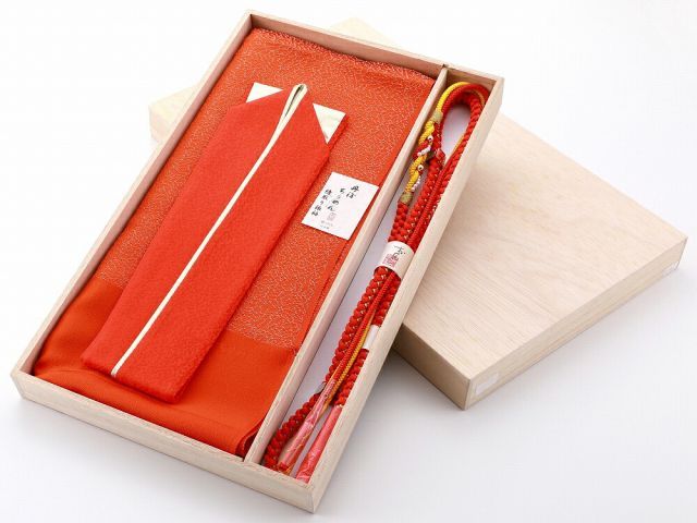 振袖用 正絹 丹後ちりめん 帯揚げ 帯締め 重ね衿 桐箱入り 3点セット 橙 h-457