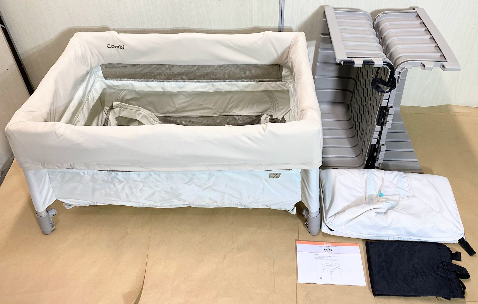 極美品】コンビ すくすや トモネル ベビーベッド コンパクト ミルキー 