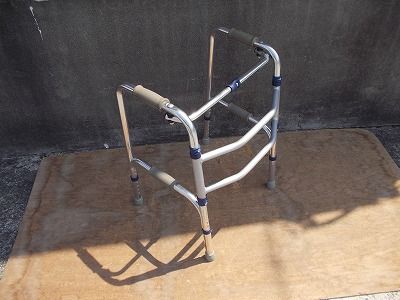 TS-25-0627-13 一部地域を除き送料無料 セーフティーアームウォーカー