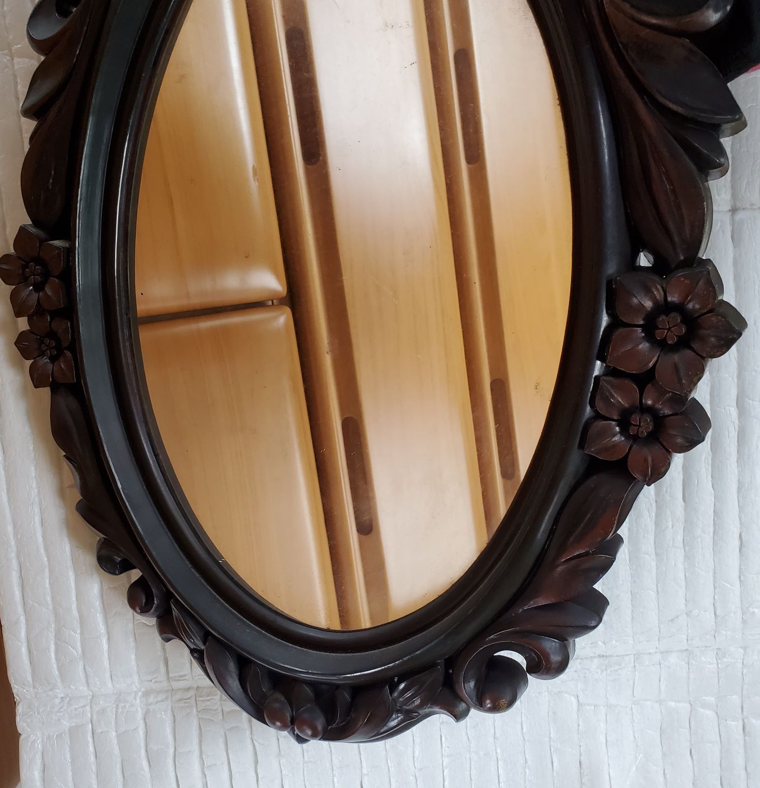 レトロ　アンティーク木彫り　掛鏡 レトロ 壁掛け式鏡 木彫り風 壁掛けミラー 昭和レトロ - メルカリ