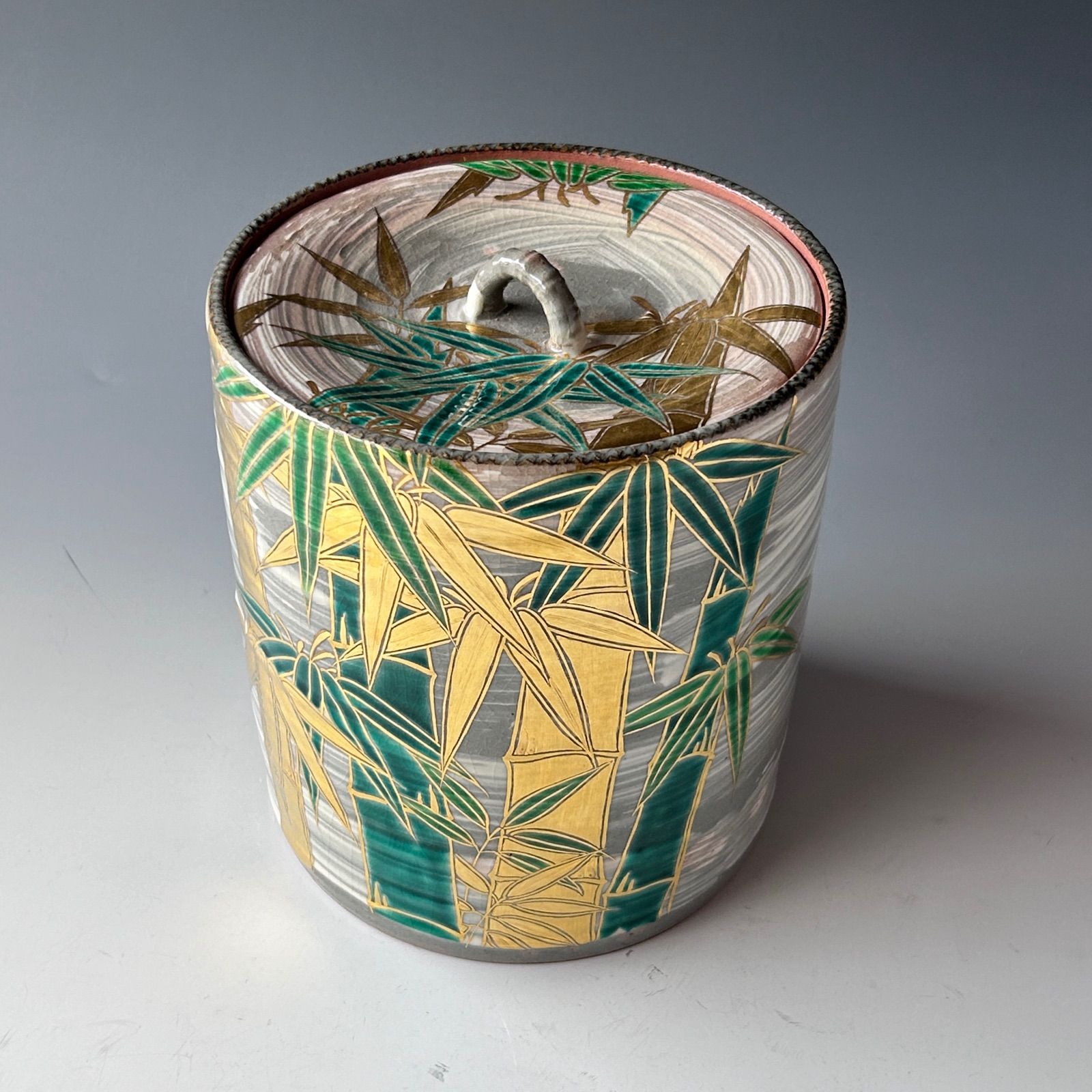 茶道具　乾山写　金彩　竹絵　水指　宮川香雲　共箱　茶会　京焼　棚　作家物　陶芸 茶道具 乾山写 金彩 竹絵 水指 宮川香雲 共箱 茶会 京焼 棚 作家物