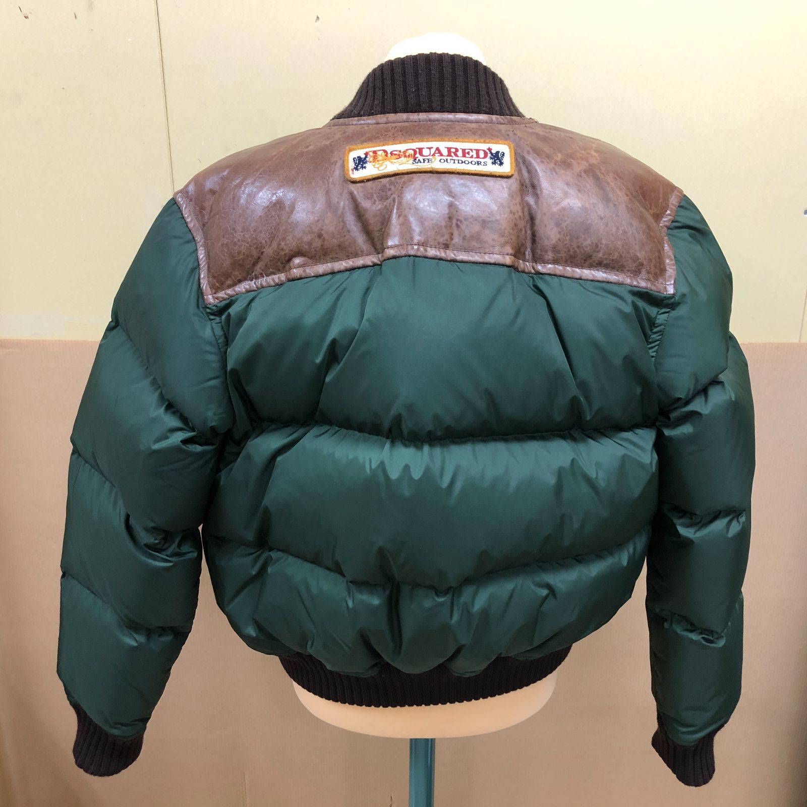 お値下げ！dsquared2 ダウン　ダウンジャケット DSQUARED2ディースクエアードD2 Pop 80'sダウンジャケット48