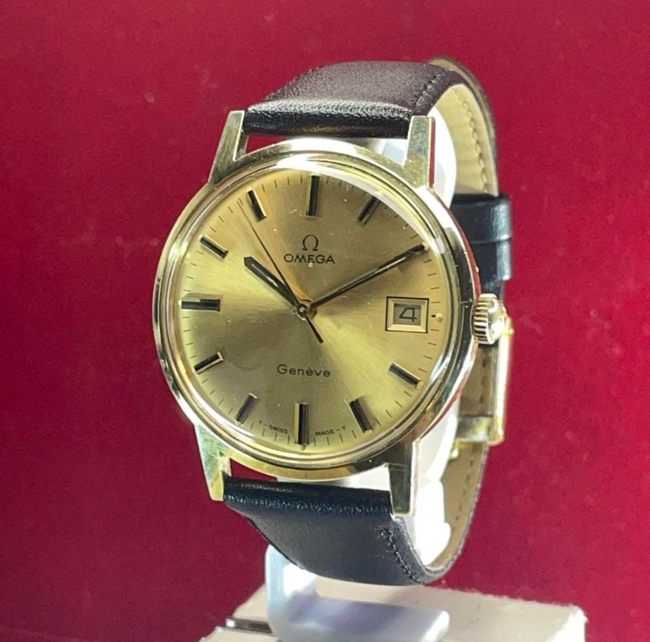 動作品】OMEGA Geneve 手巻き ヴィンテージ腕時計 Ω純正リューズ OMEGA