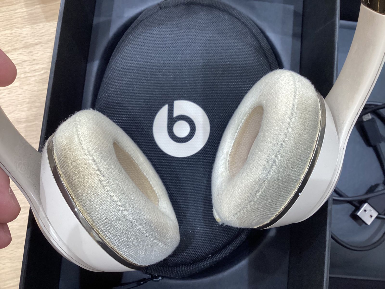 KA869 beatssolo3 wireless ヘッドホン ジャンク - メルカリ