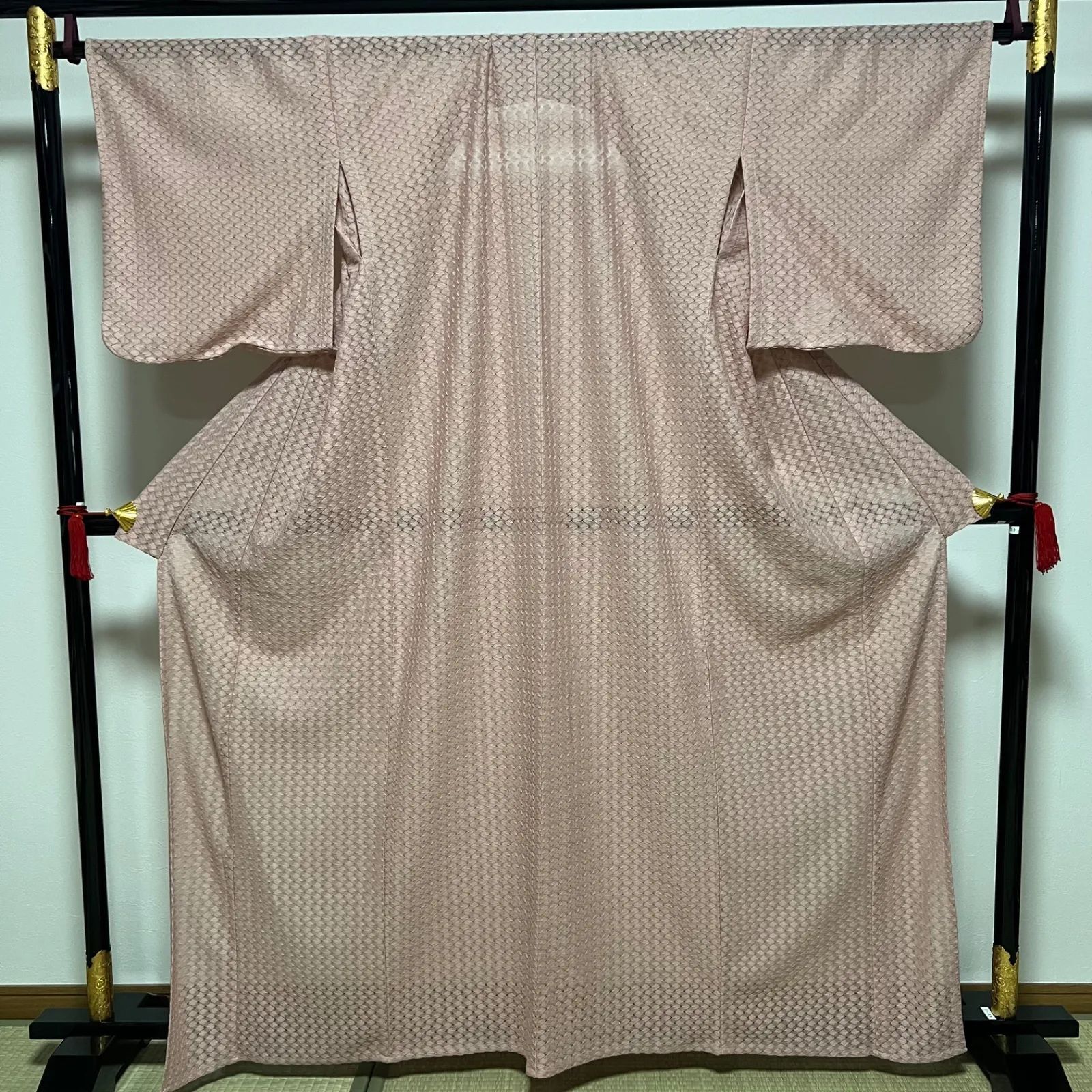 小紋　白大島紬　東京ますいわ屋　無地　ホワイト　着物　112a d da5a84f838352a6f921961c8b5cd1c