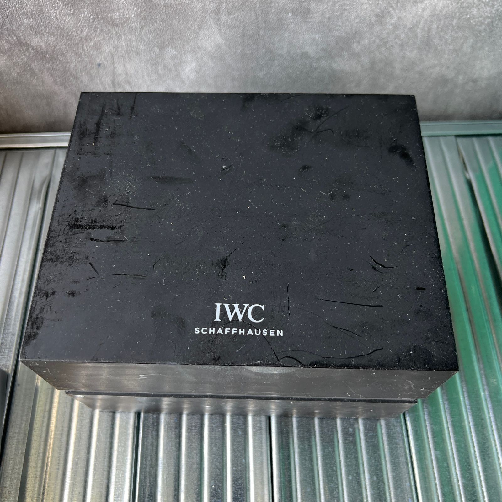 Yahoo!オークション -「空箱」(IWC) (あ行)の落札相場・落札価格