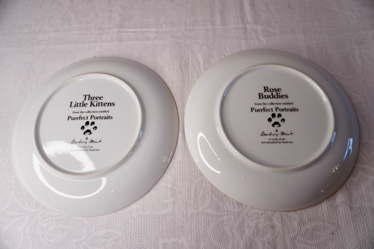  イギリス ヴィンテージ 猫 絵皿 セット プレート 掛け時計 抽象オブジェ アンティーク雑貨 美術品 アンティーク コレクション