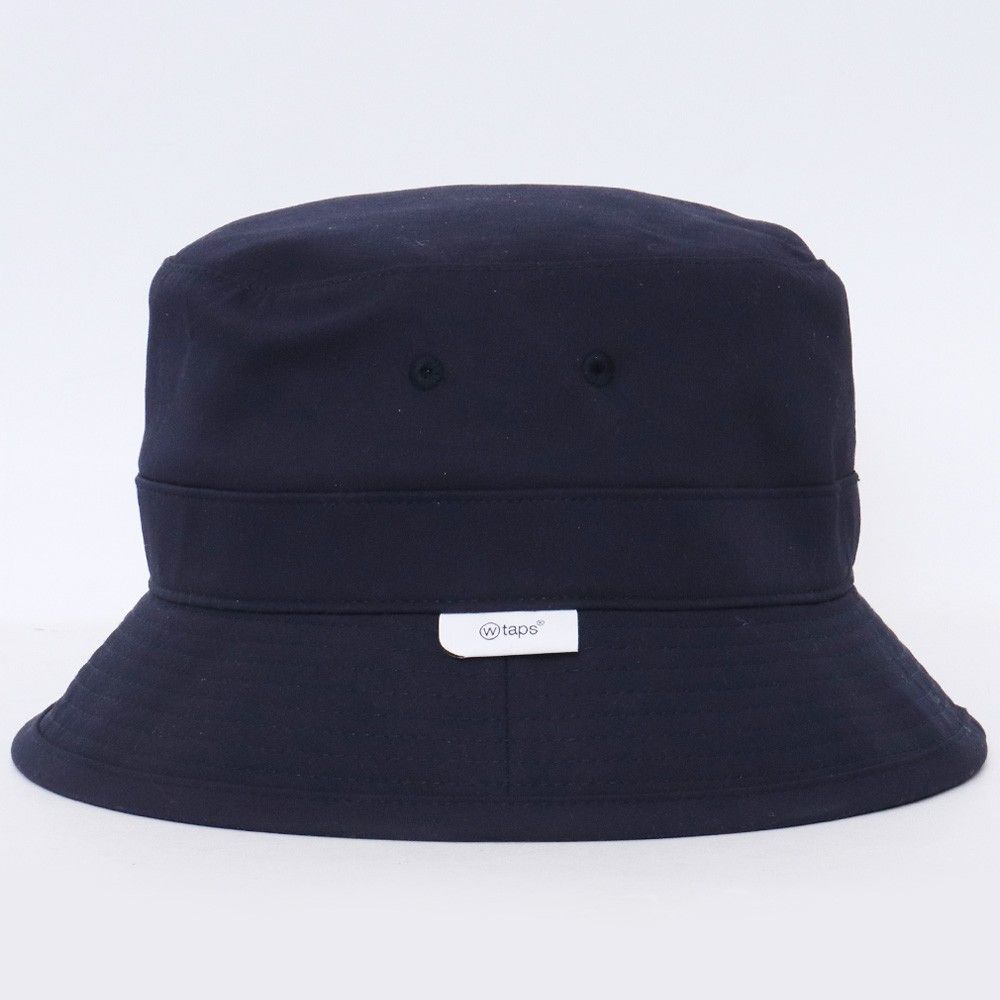 02 Hat