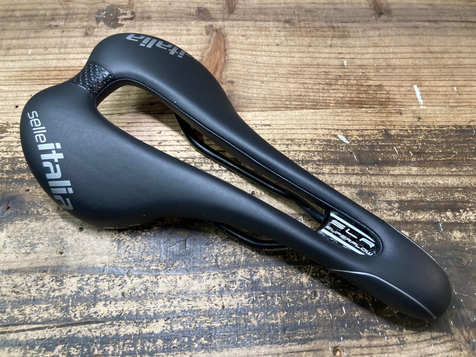 JI081 セライタリア Selle Italia SLR Superflow サドル 黒 MANGANESEレール