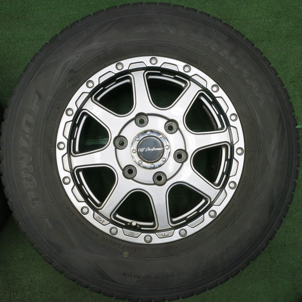 送料無料* バリ溝！キレイ！9分☆ハイエース等 195/80R15 Off 