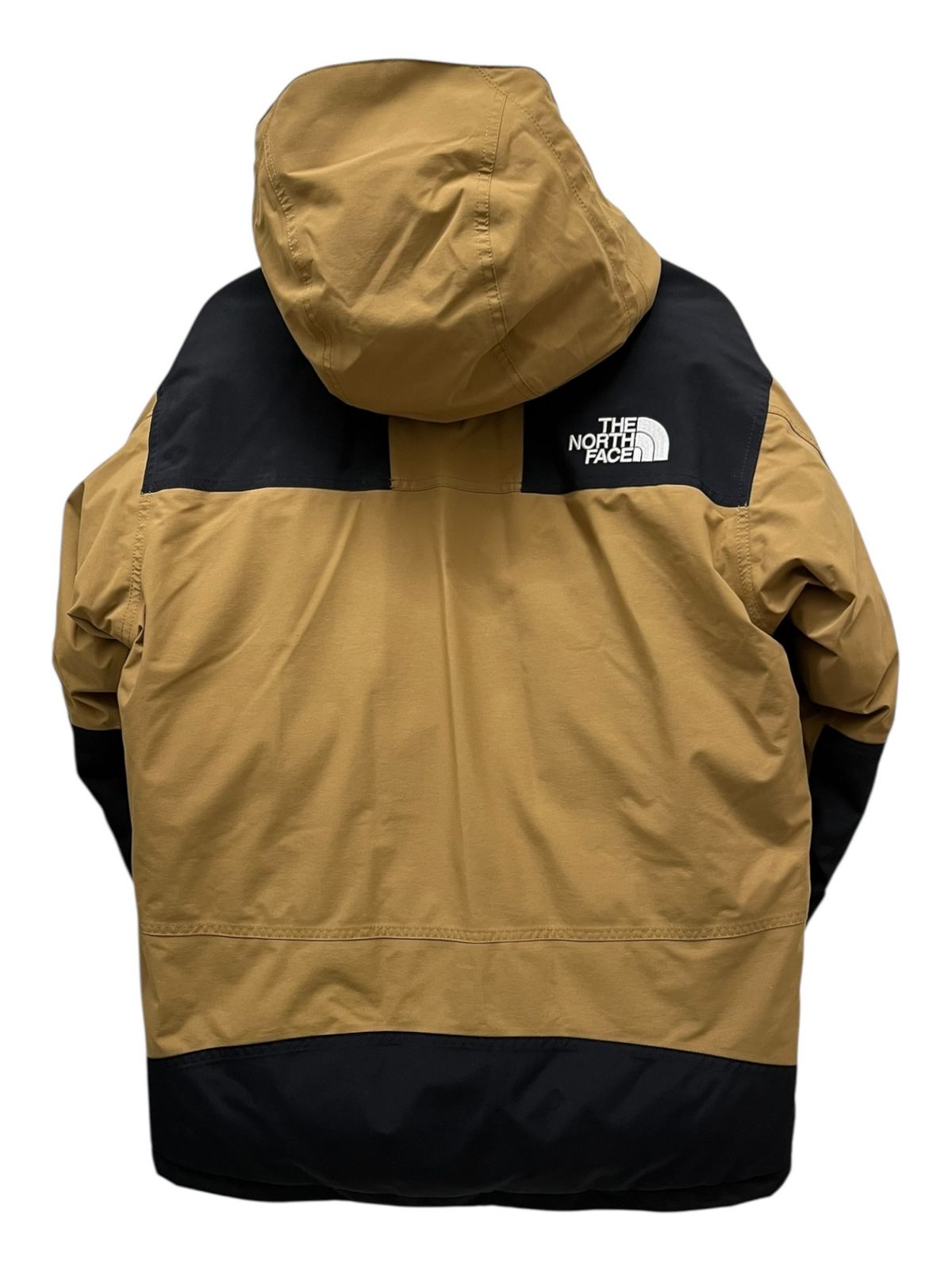 ノースフェイス　マウンテンダウンジャケット　ND91930 ブリティッシュカーキ THE NORTH FACE - 19AW ノースフェイス マウンテンダウン