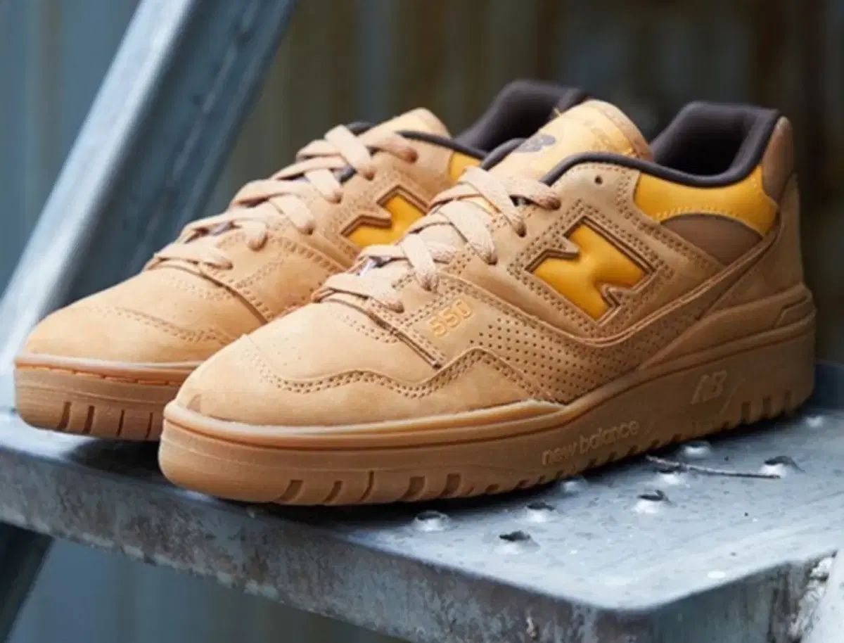 【雷市場（ポンジャン）商品韓国直送】 新品 New Balance(ニューバランス) 550 ブラウン 260