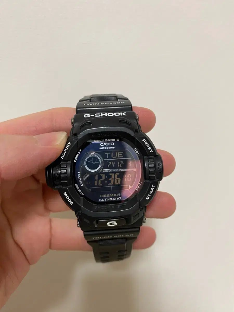 G-SHOCK ジーショック GW ー 9200BWJ ライズマン
