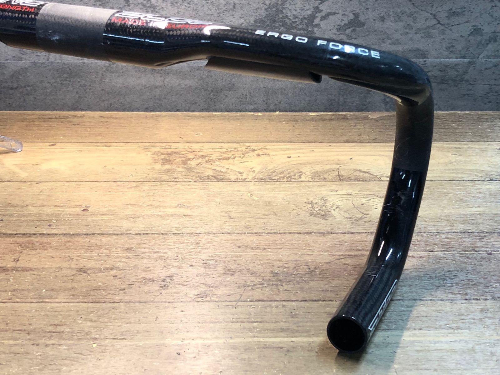 ブラケット部外-外420mm クランプ部付近にクラックのためジャンク