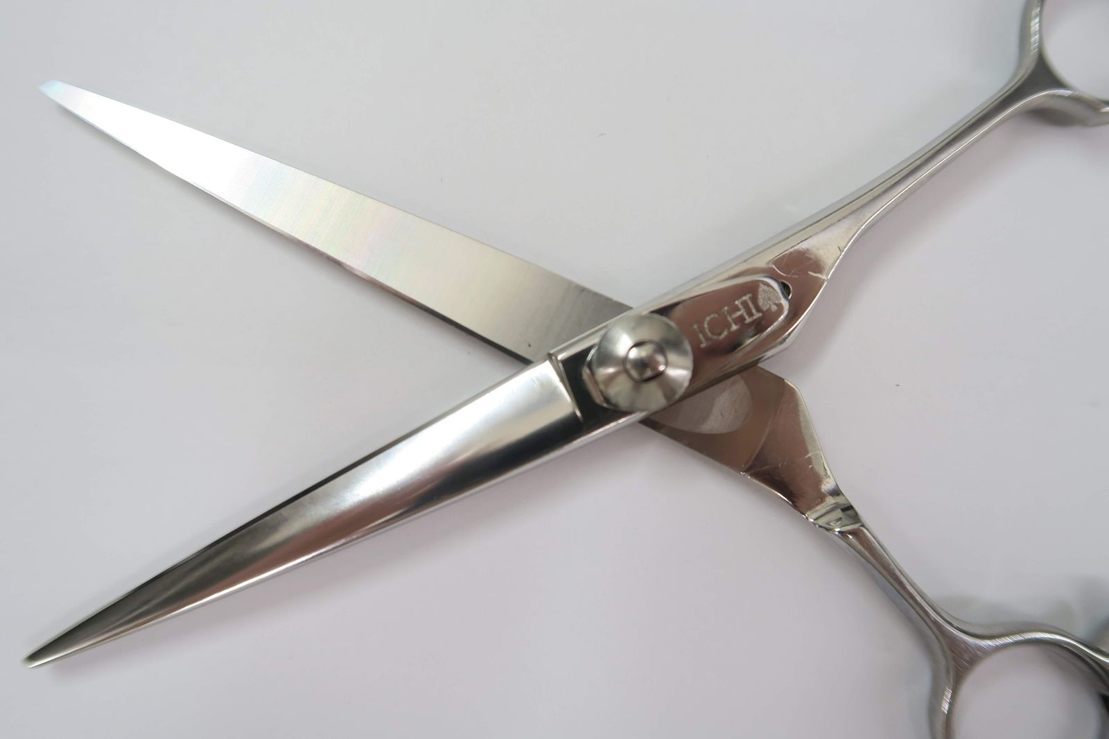 ヘブンスシザー 6.3インチ ブルーコーティング マイクロスリット HSS6