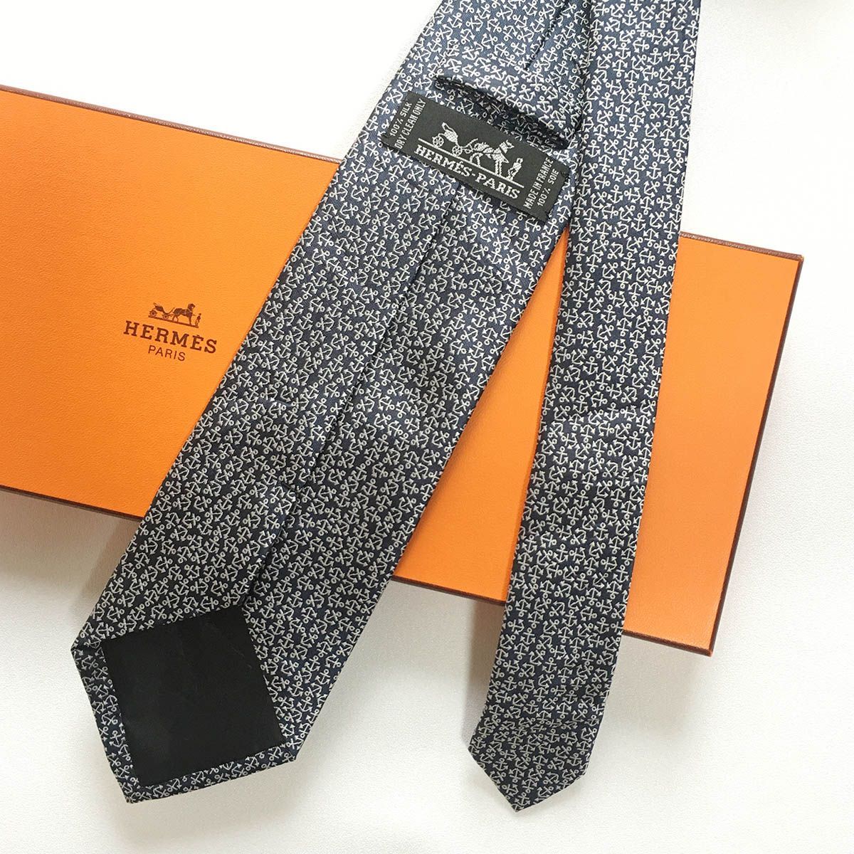 カリカ Hermes (エルメス) フランス製 ネイビー ネクタイ エルメス Hermes HERMES ネクタイ TIE 7cm フランス製 シルク