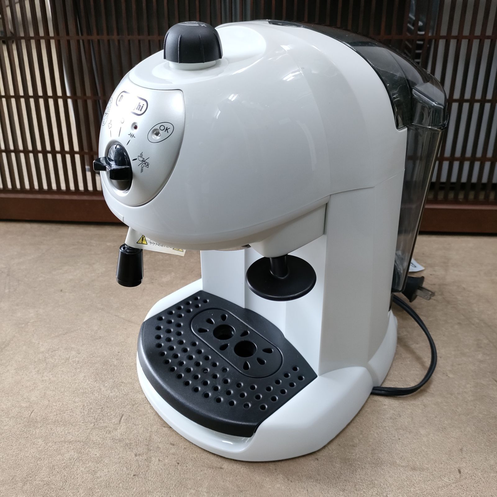 DeLonghi デロンギ エスプレッソ・カプチーノメーカー EC200N-W - 通販