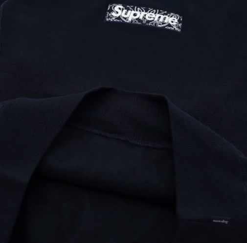 Supreme 19 fw Bandanaカシューナッツ刺繍Box連帽パーカー - メルカリ