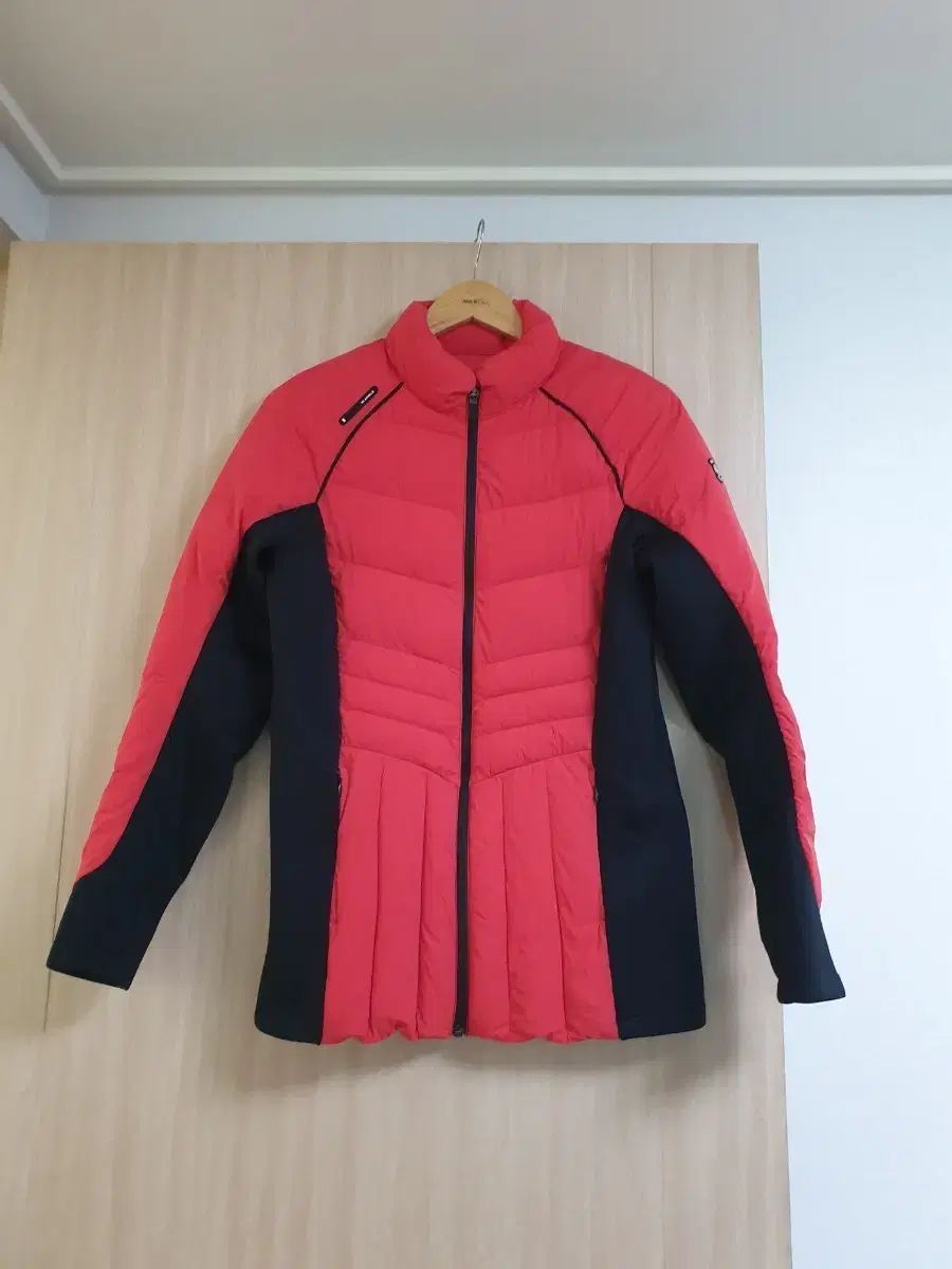 ワイドアングル レディース ダウンジャケット