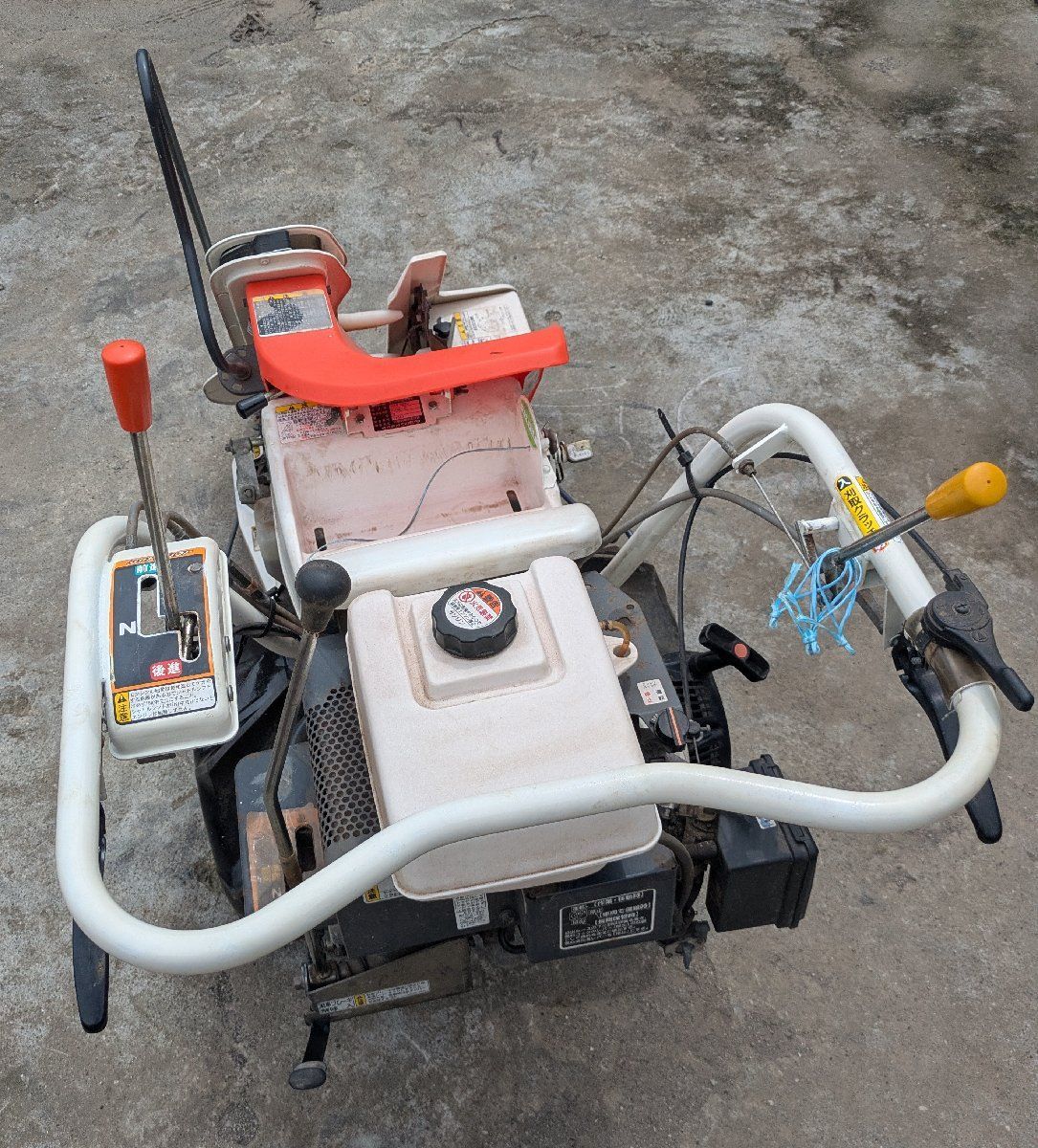 鹿児島発　クボタ　一条刈りガソリンエンジンバインダーRJN35 鹿児島発 クボタ 一条刈りガソリンエンジンバインダーRJN35