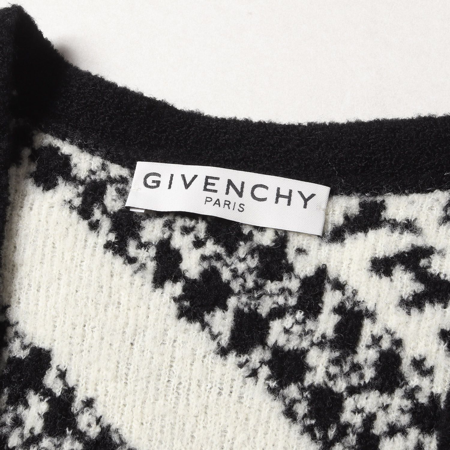 美品 GIVENCHY ジバンシィ カーディガン サイズ:M 20AW ジオメトリック ロゴ ジャガード ウールナイロン ブークレ ニット  カーディガン 総柄 ブラック ホワイト 黒白 トップス セーター【メンズ】