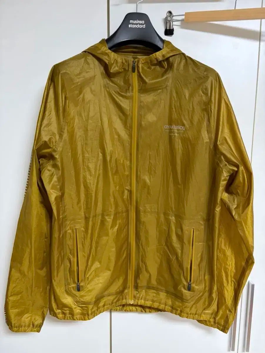 NIKE ギャクソウ ランニング ウィンドブレーカー XL