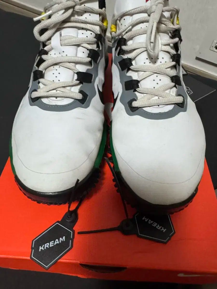 ワイド ゴルフシューズ