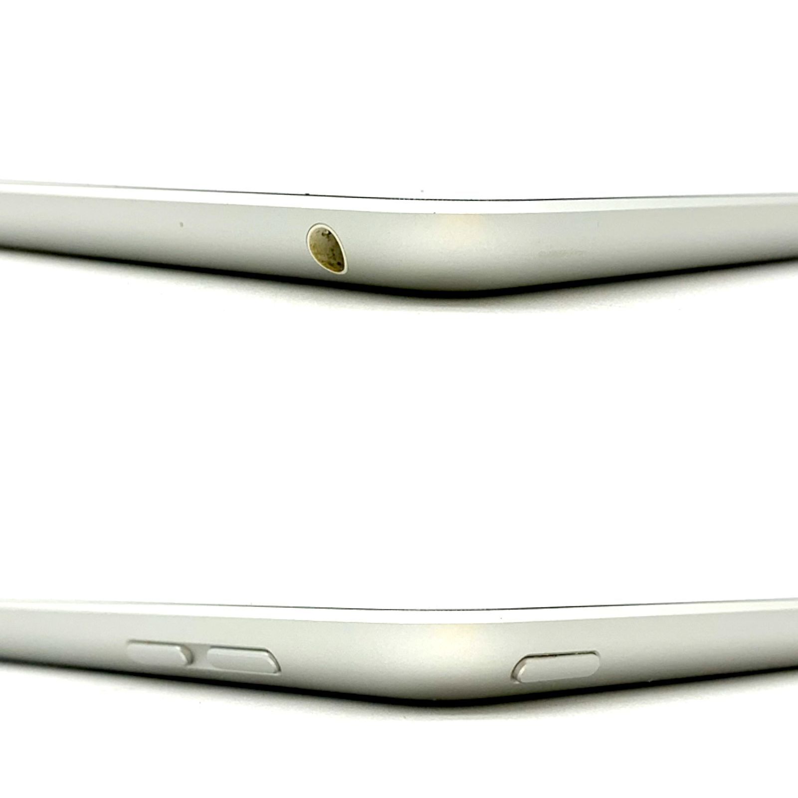 ▽iPad 第9世代 Wi-Fiモデル 64GB シルバー MK2L3J/A - メルカリ