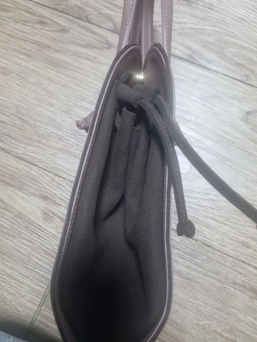 手提げバッグ